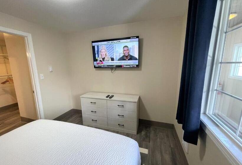Люкс Кровать Кинг, Coastal Inn And Suites