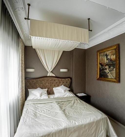 Апартаменты Deluxe 1 Спальня, Zamek Dubiecko