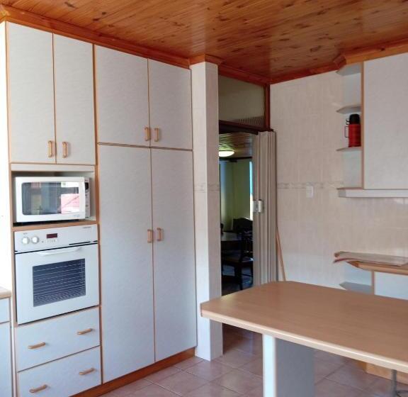 Quarto Estandar, Beyond New House