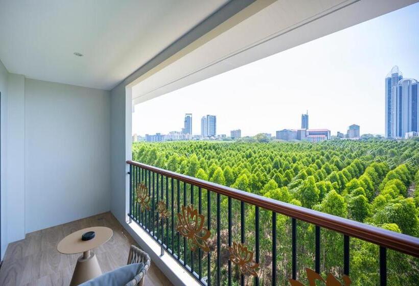 Полулюкс Вид на Сад, Wyndham Jomtien Pattaya