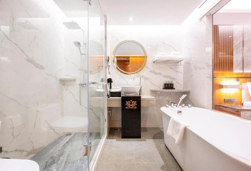 Номер Superior Вид на Сад, Wyndham Jomtien Pattaya