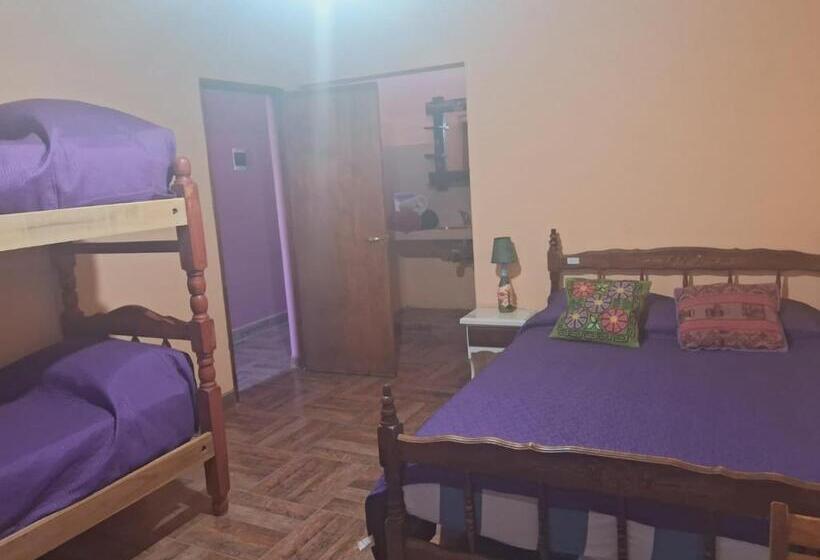 اتاق استاندارد چهار تخته, Casa Mamani
