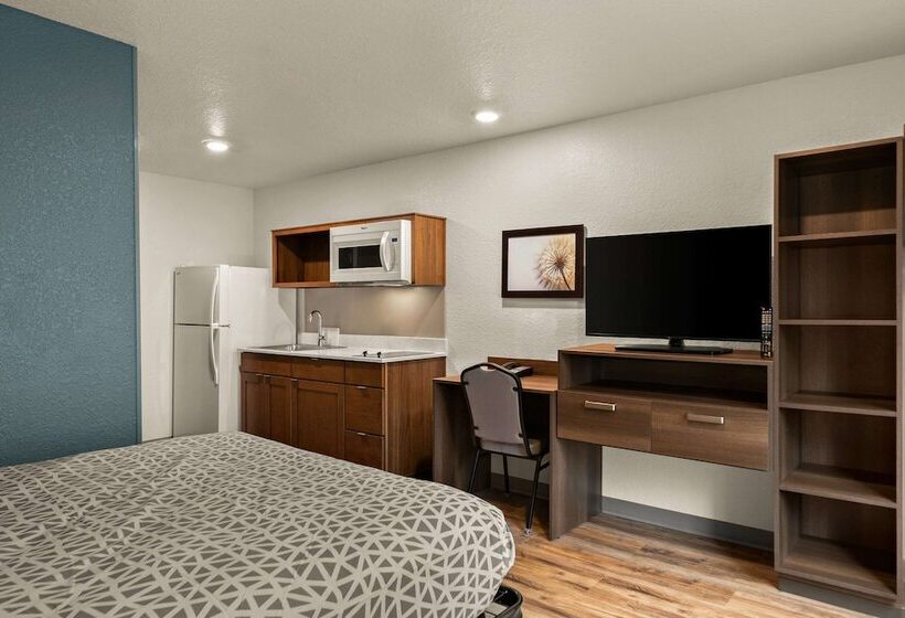 Люкс Адаптированный для Инвалидов, Woodspring Suites Port Orange   Daytona Beach