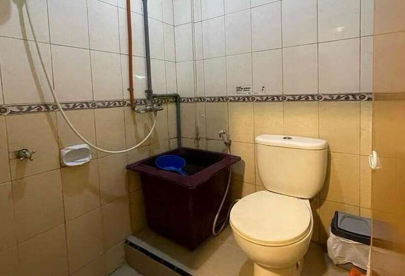 Номер Deluxe, Oyo 93502 Homestay Pakmuklis Syariah 2