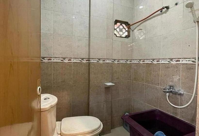 Номер Deluxe, Oyo 93502 Homestay Pakmuklis Syariah 2