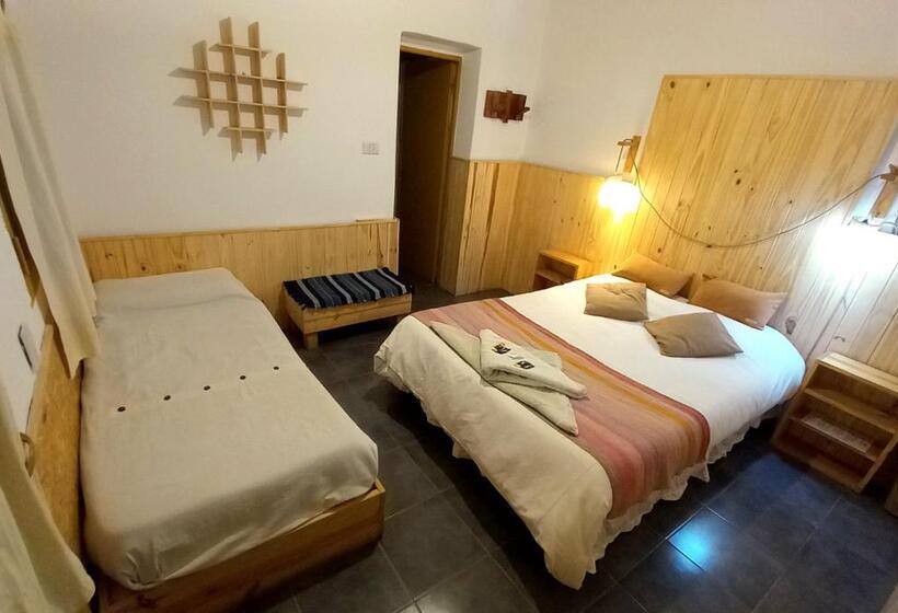 스탠다드 트리플 룸, Hostal Amalaya