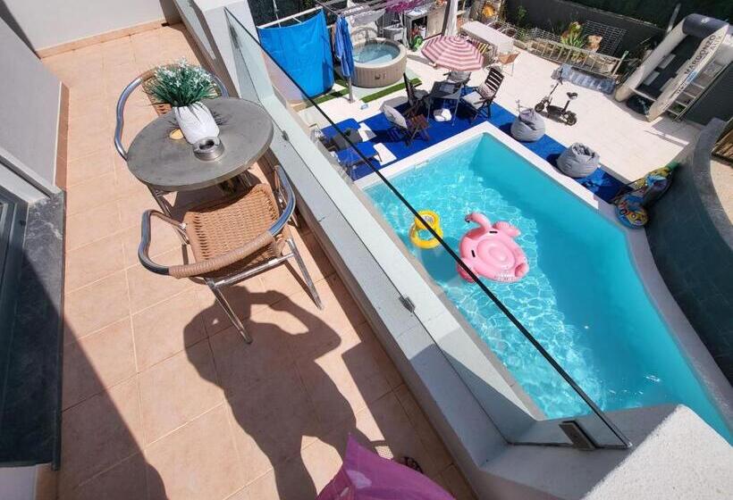 سوییت خانوادگی, Al Villa Por Do Sol Sunset Olhão