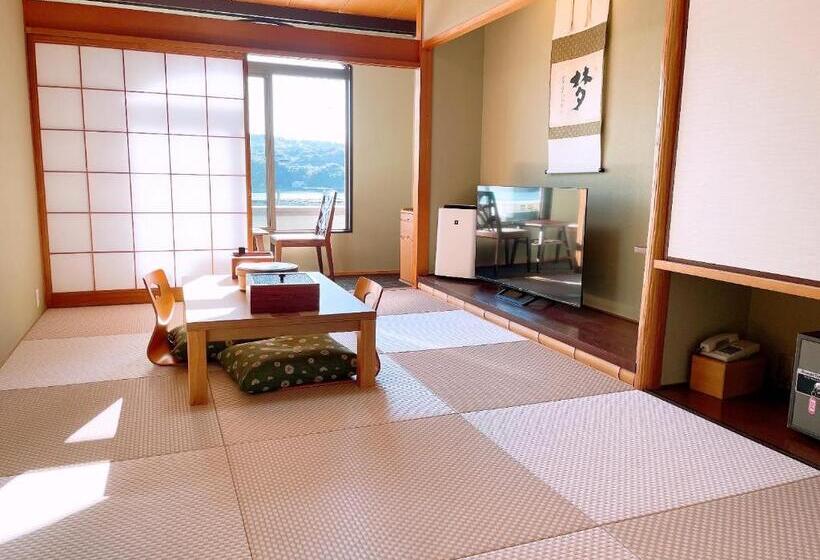 Quarto Triplo Estandar, 白浜・温泉リゾート海岳