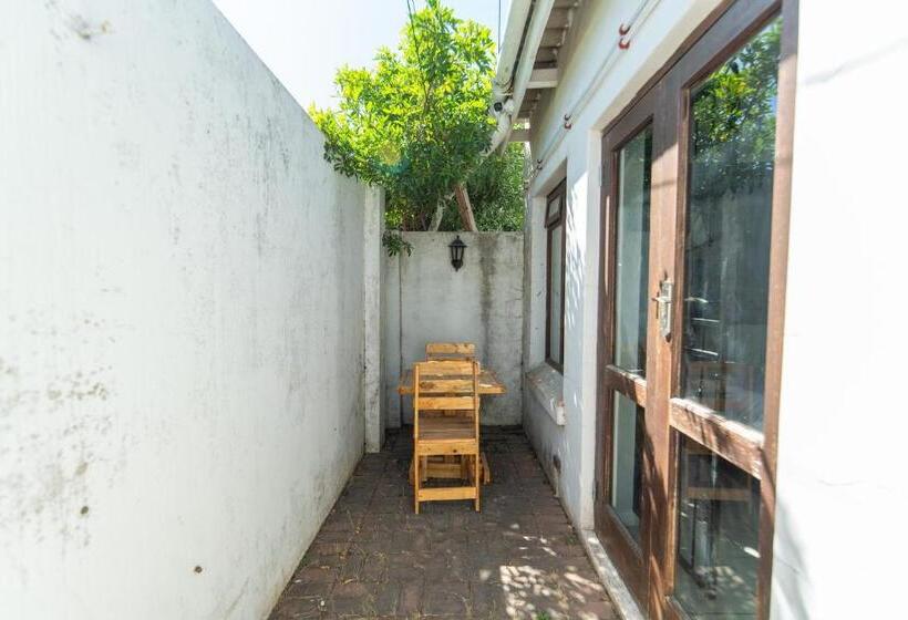 Номер Стандарт Внутренний, 16 On 7th Guesthouse Summerstrand