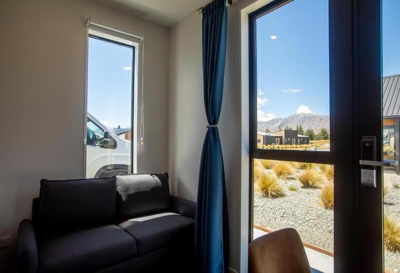 Дом 4 Спальни, Luminous Tekapo