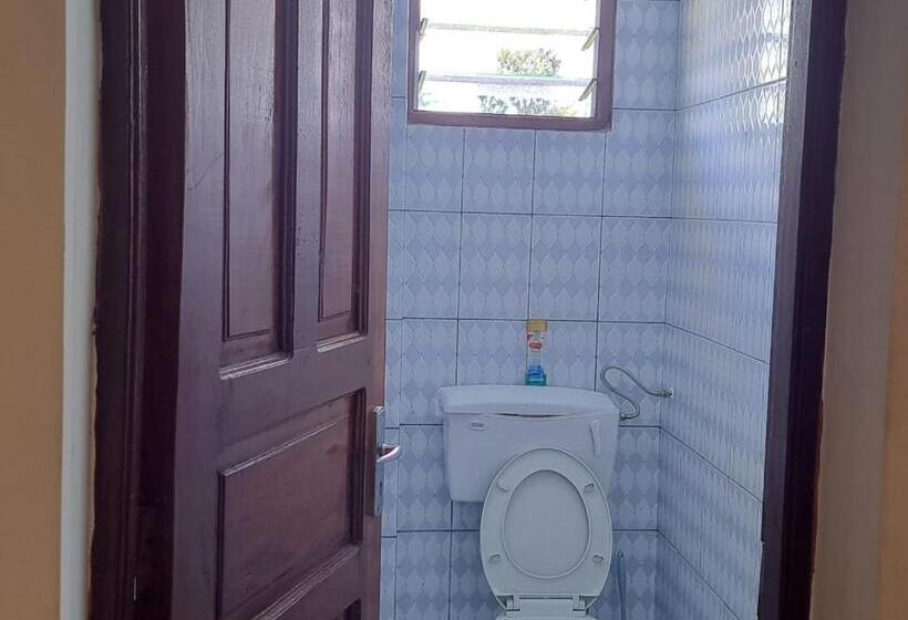 3 Bedroom Suite, Grayphix Airbnb Mtwapa