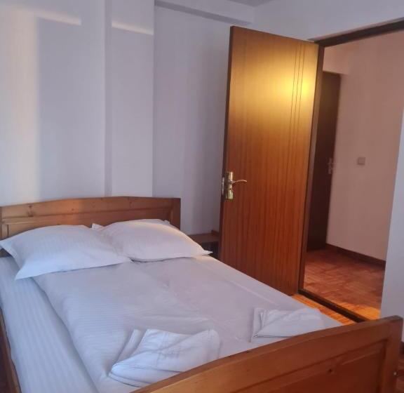 Семейный Номер, Casa Schi