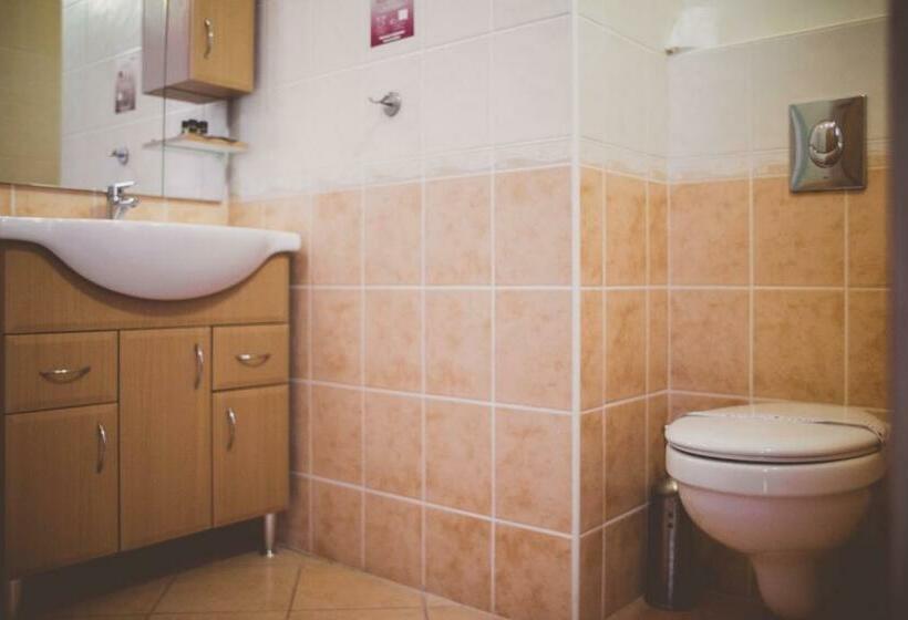 Номер Стандарт, Fordan Hotel Pécs