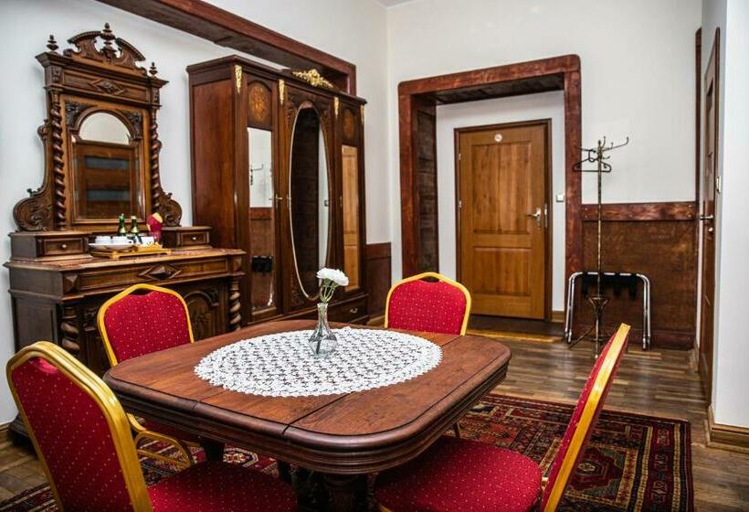 Номер Deluxe, łódzki Pałacyk