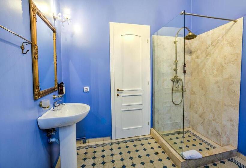 اتاق لوکس با چشم‌انداز, Residence Central Annapolis