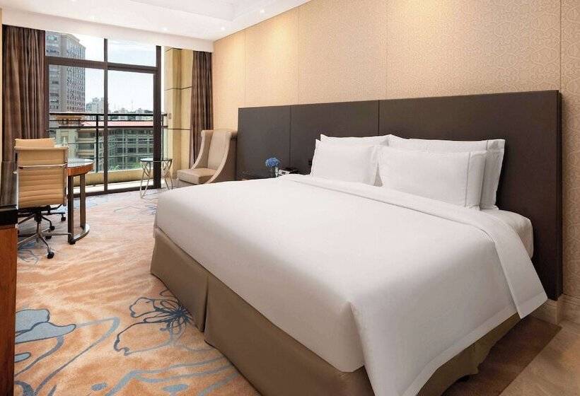 Номер Deluxe Вид на Город, Wyndham Grand Xiamen Haicang