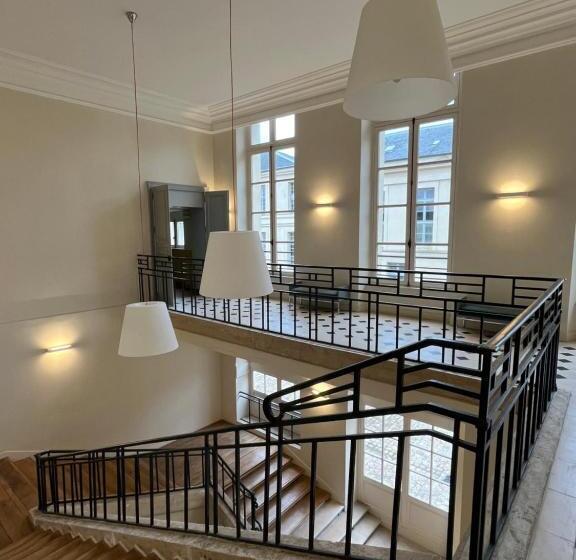 Апартаменты Deluxe 1 Спальня, Appartement Charles Le Brun, Face Au Château De Versailles, Avec Parking Privé