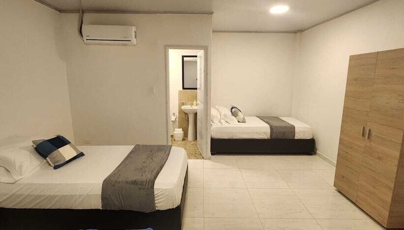Номер Стандарт, Edificio Regata Inn