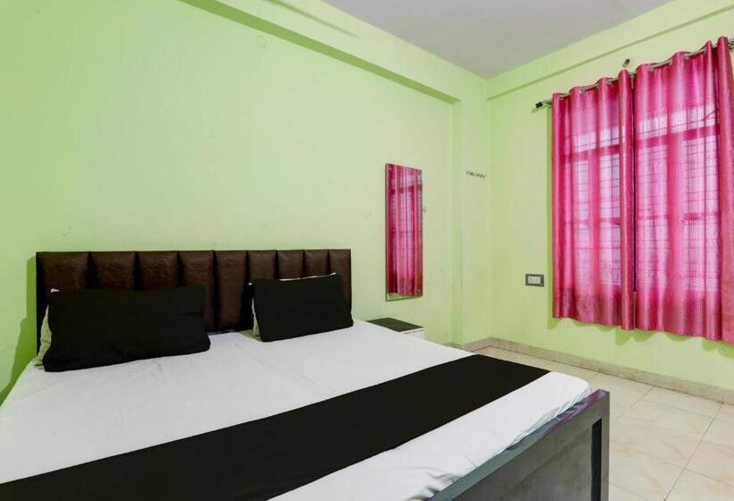 Трехместный Номер Классика, Oyo Flagship Hotel New Kadambari