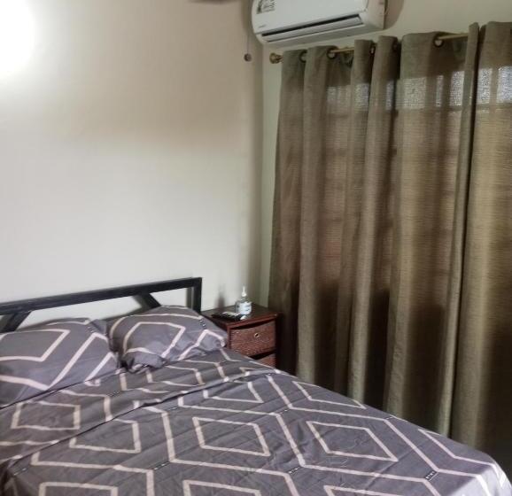 Номер Стандарт, Hostal El Valle
