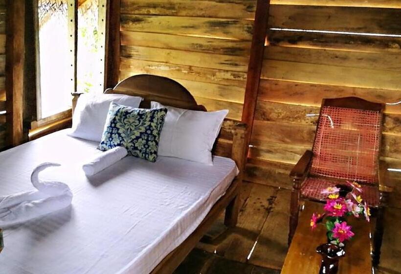 Номер Стандарт с Балконом, Habarana Eco Treehouse