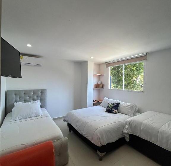 Quarto Triplo Estandar, Sun Suite