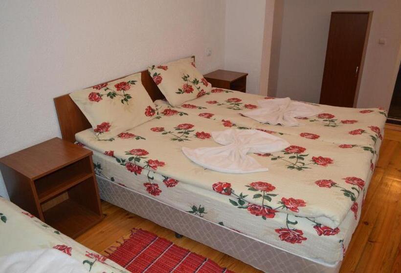 Трежместный Номер Economy, Baba Dora Guesthouse