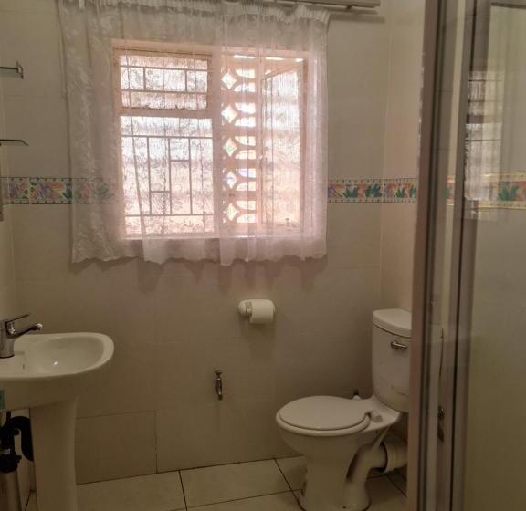 컴포트 트리플 룸, Mgh Guest House Klerksdorp