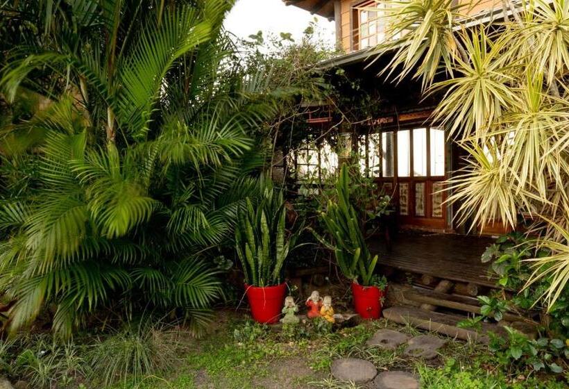 Шале 1 Спальня, Bangalô House   Praia Do Rosa Sc