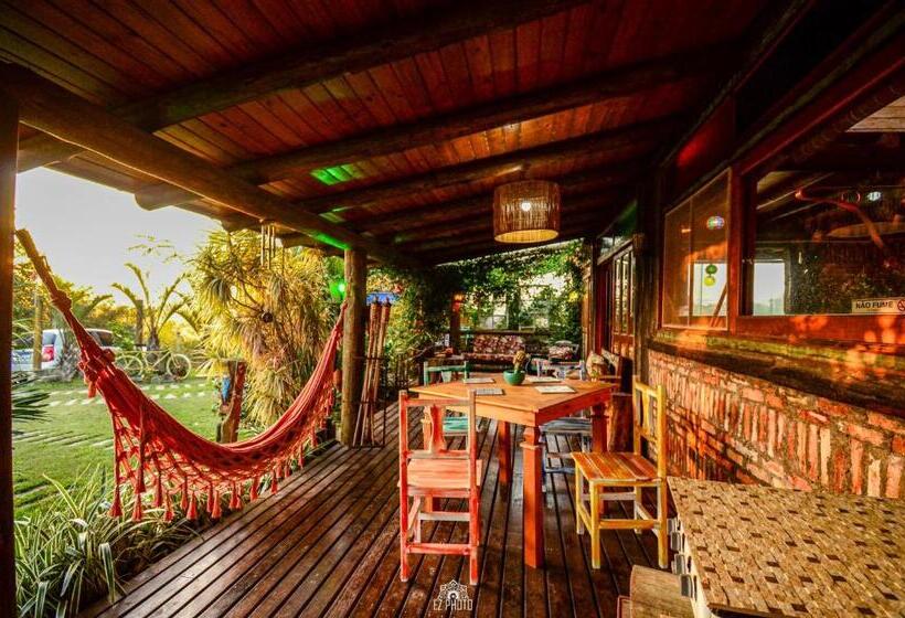 Семейный Номер, Bangalô House   Praia Do Rosa Sc