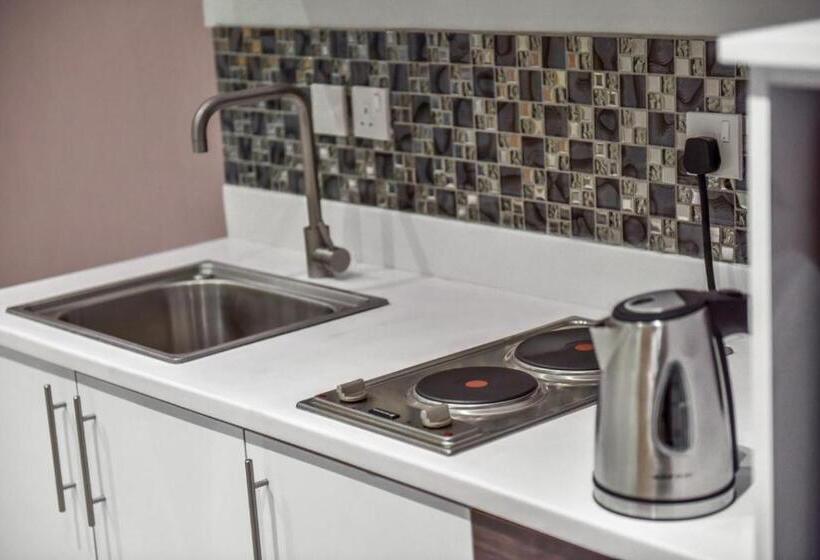 Апартаменты 1 Спальня, Amar Suites
