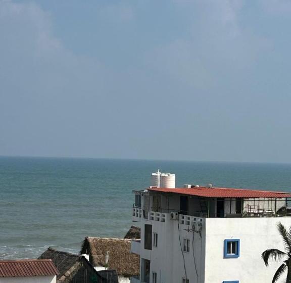 اتاق استاندارد با چشم‌انداز دریا, The Elite Beachview