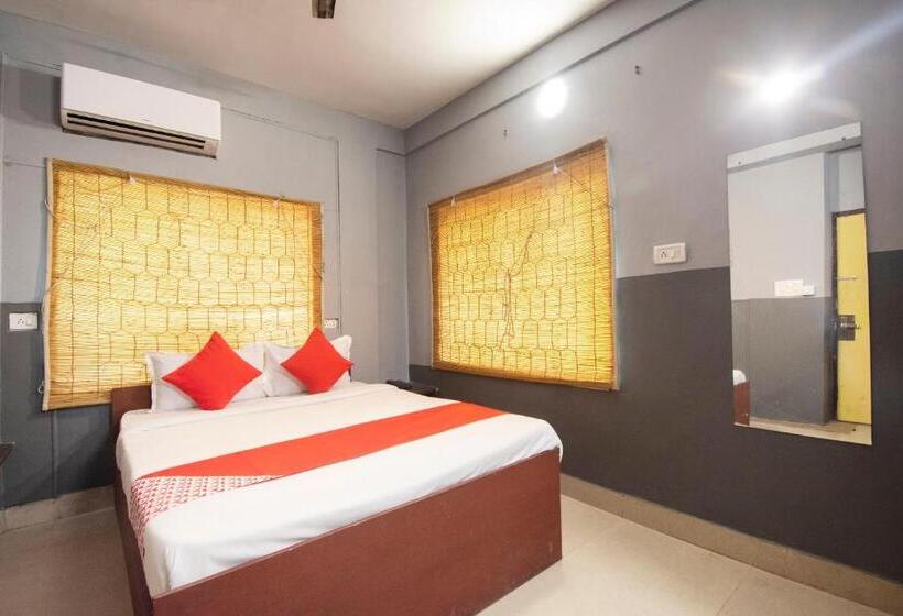三人经典房间, O Binayak Inn
