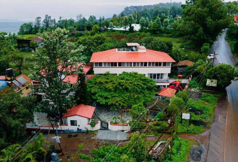 带山景的复式房间, Gulmohar Resort & Spa