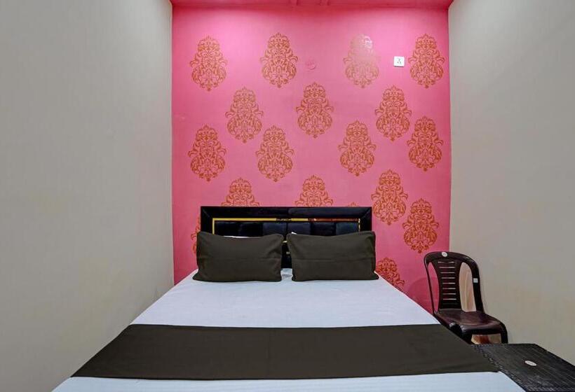 三人经典房间, Oyo Royal Orbit Inn