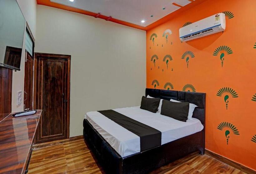 三人经典房间, Oyo Royal Orbit Inn