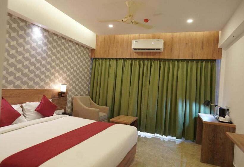 디럭스 룸, Vkj Inn Aluva