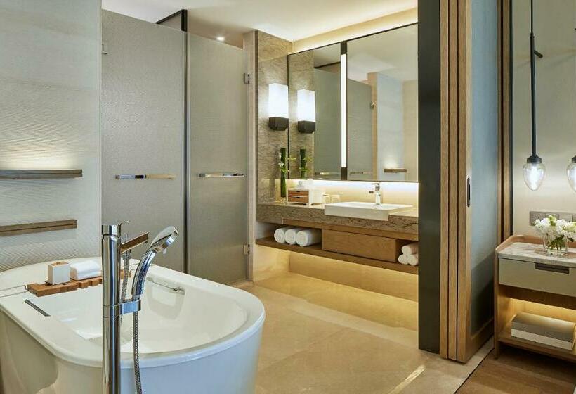 キングサイズベッドのエクゼクティブルーム, Hangzhou Marriott Hotel Qianjiang
