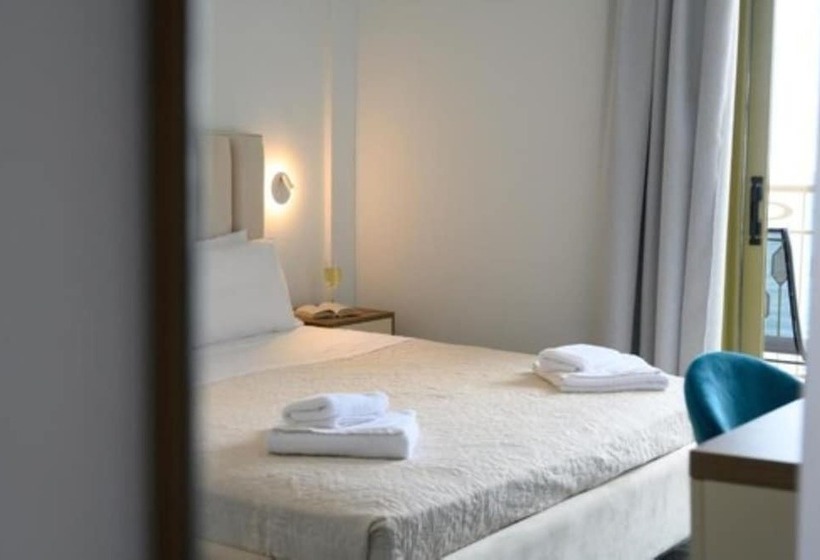Номер Superior Вид на Море, Ninos Grand Beach Resort