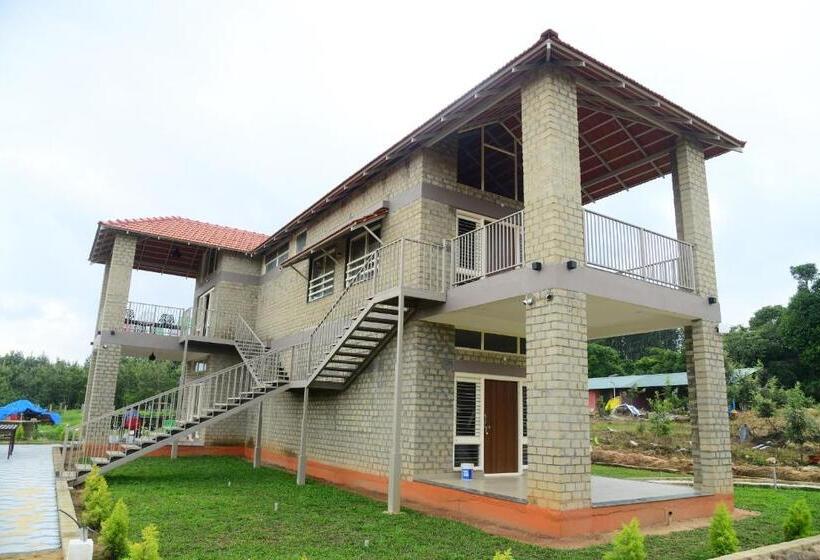 家庭间, Biranji Aqua Retreat
