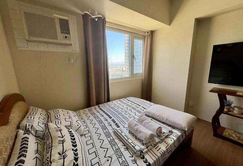 Студия Deluxe, Condo Near Ateneo And Royal Mandaya
