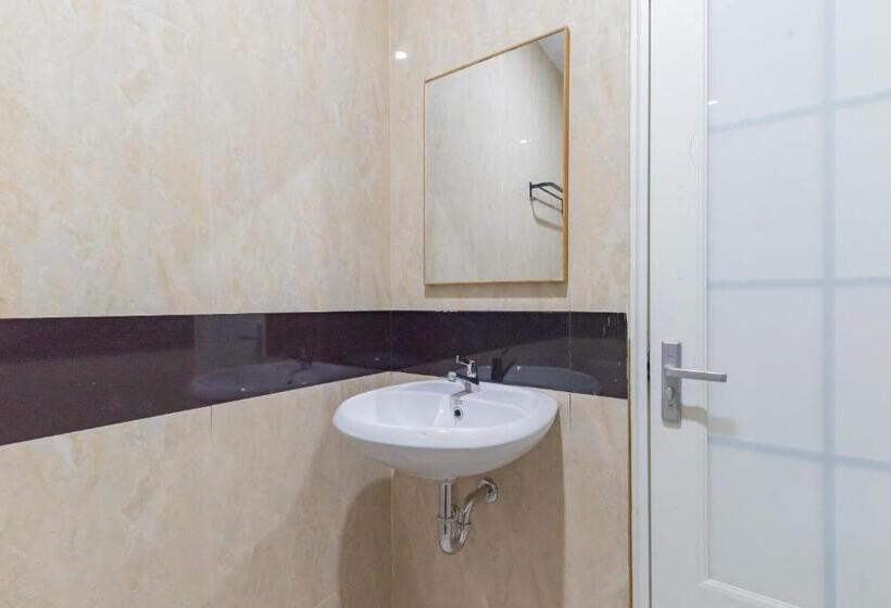 Номер Стандарт, Reddoorz Plus @ La Asiana Guest House