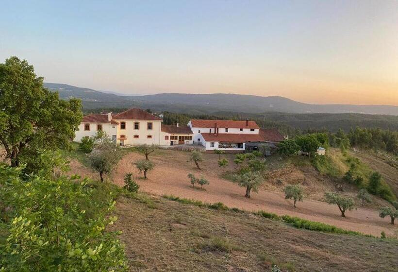 Дом 2 Спальни, A Casa Amarela Guesthouse