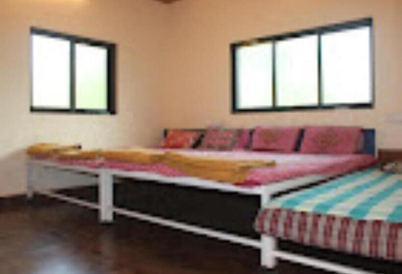 Семейный Номер, Green Blossom Resort Roha