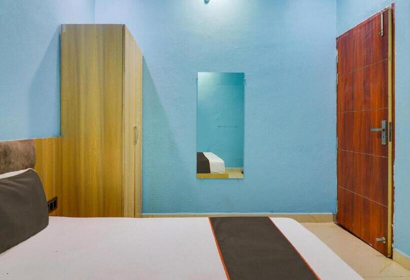 اتاق کلاسیک سه تخته, Collection O Hotel Fort Inn