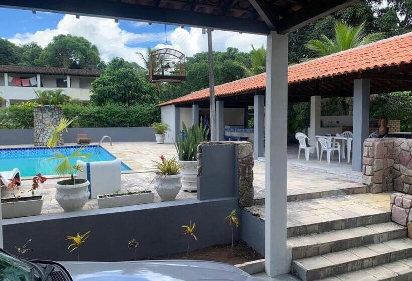 Вилла с 1 спальней и бассейном, Sítio Com Piscina Em Aldeia