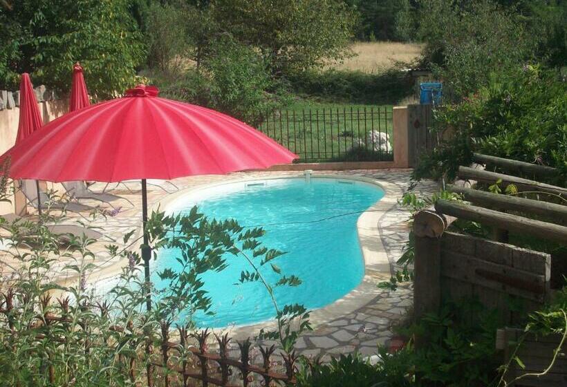 Студия Deluxe, Studios Et Chambre La Sauvasse