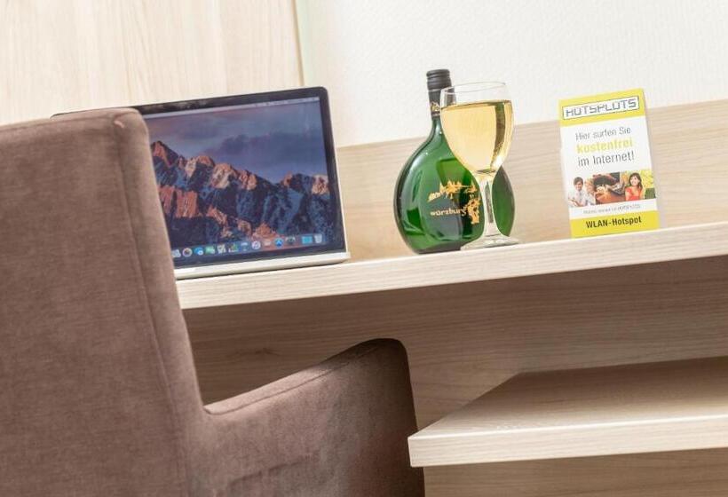 Номер Deluxe, Am Wiesenweg L 24h Check In