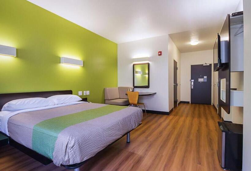 身障者適用スタンダードルーム, Motel 6south Bend, In  Mishawaka