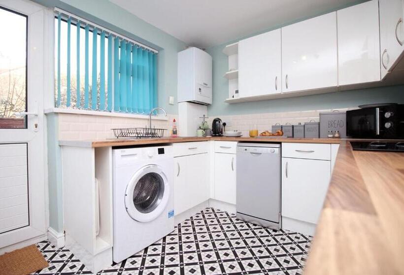 Дом 1 Спальня, Cohost Partners: Perfect Retreat In Bristol